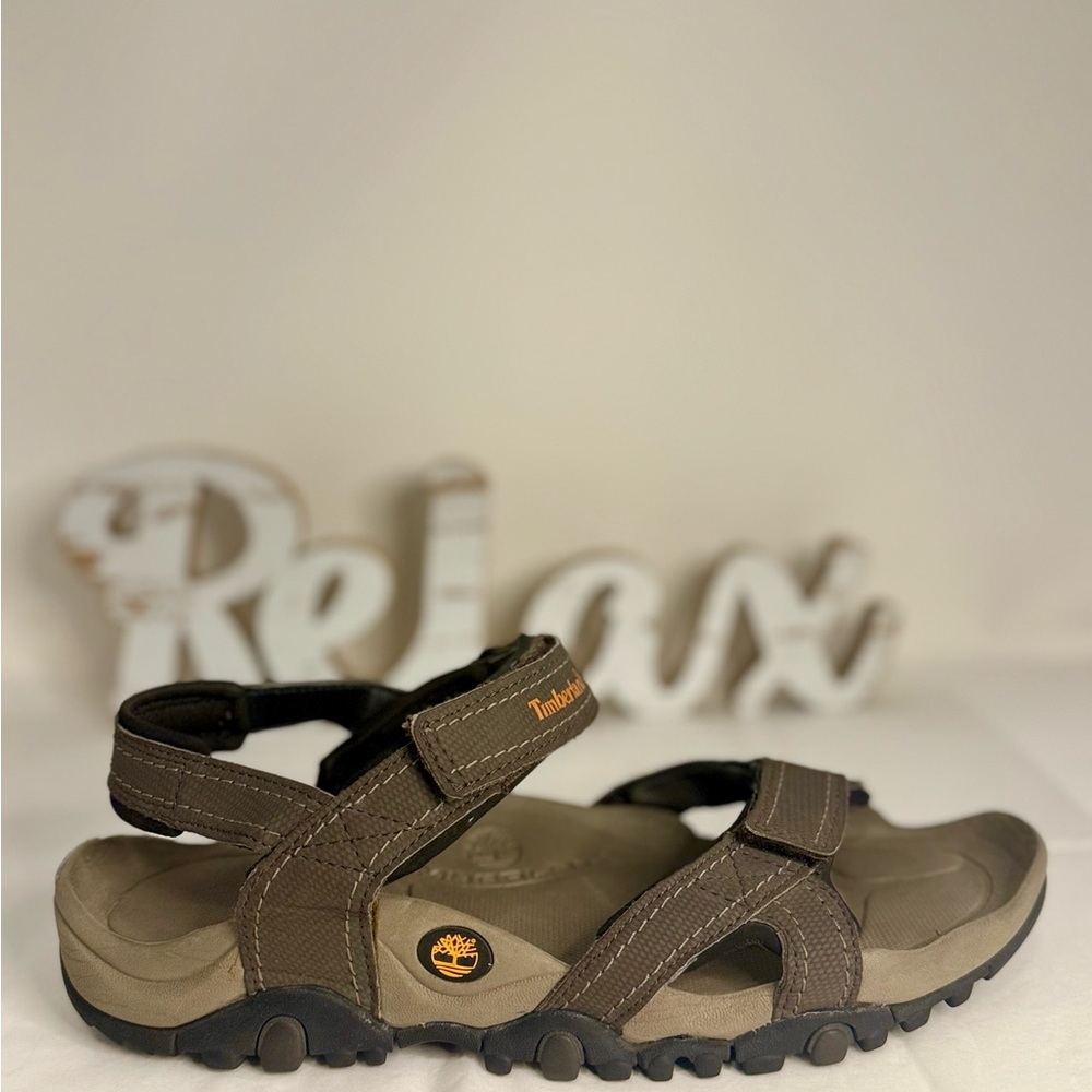 🦋Timberland pre-owned men’s Tan Adventure Sandals. Size 11